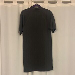 Universal Thread Dark Gray Short Sleeve Tee